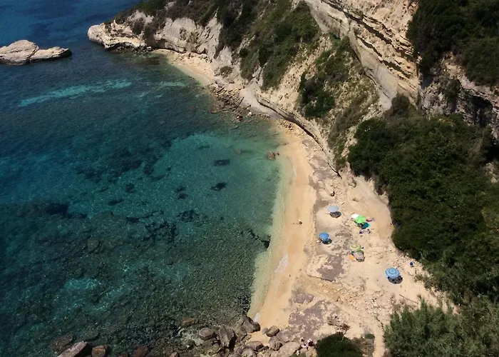 Mihaila Seaside: 2 Bedroom Kefalonia Holiday home *